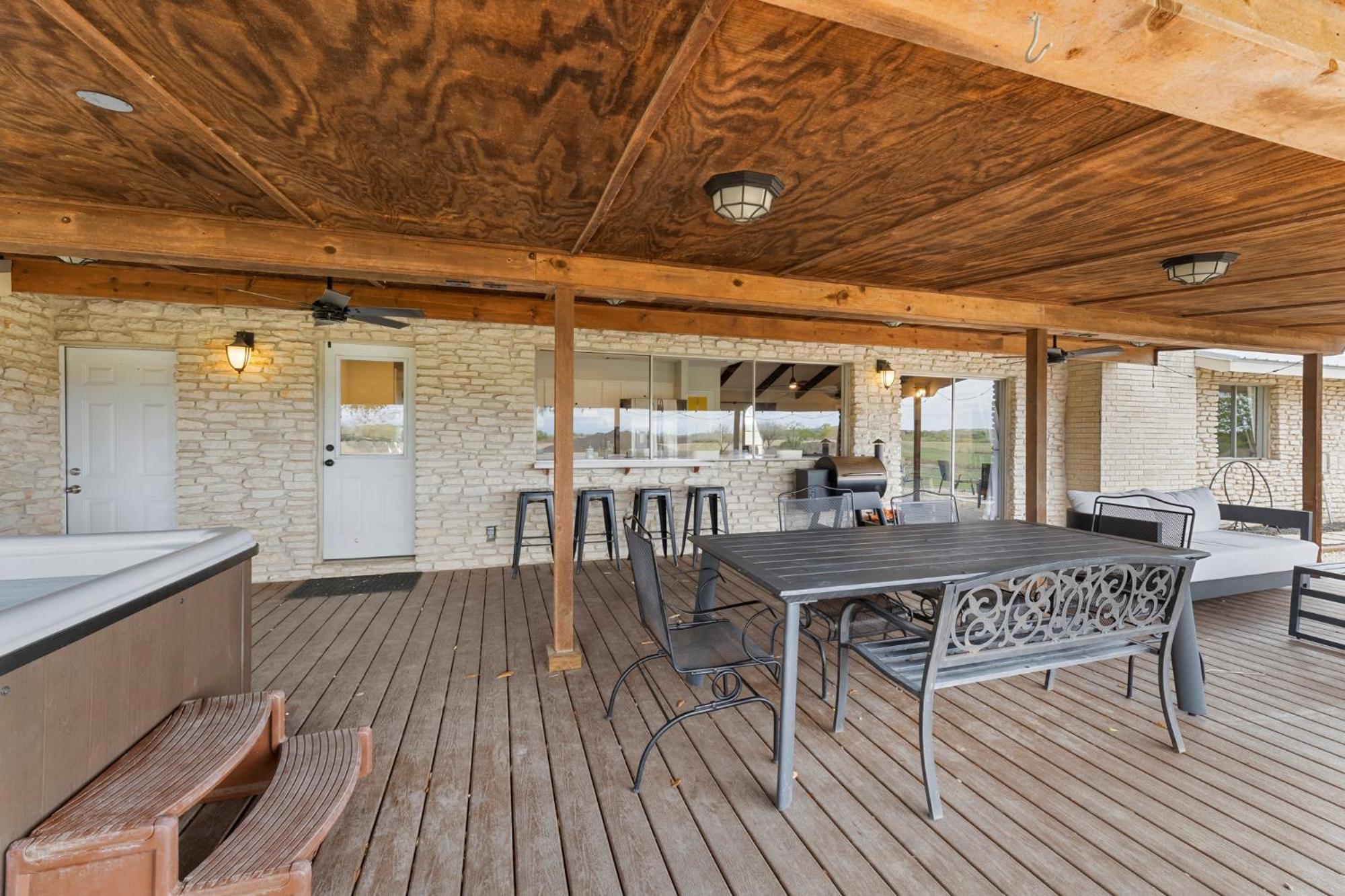 Farm Retreat With Jacuzzi, Fire Pit, Mini Goats, Mini Ponies And Mini Cows Villa San Marcos Kamer foto